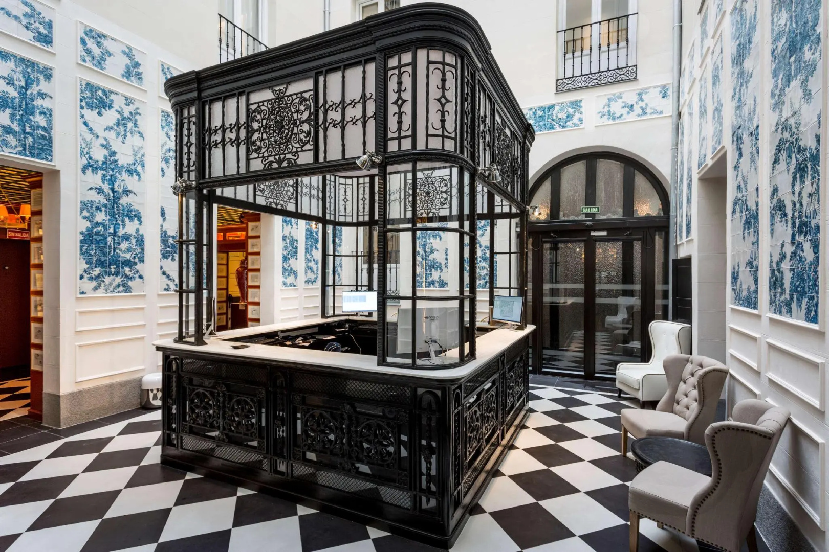 Photo - Only YOU Boutique Hotel