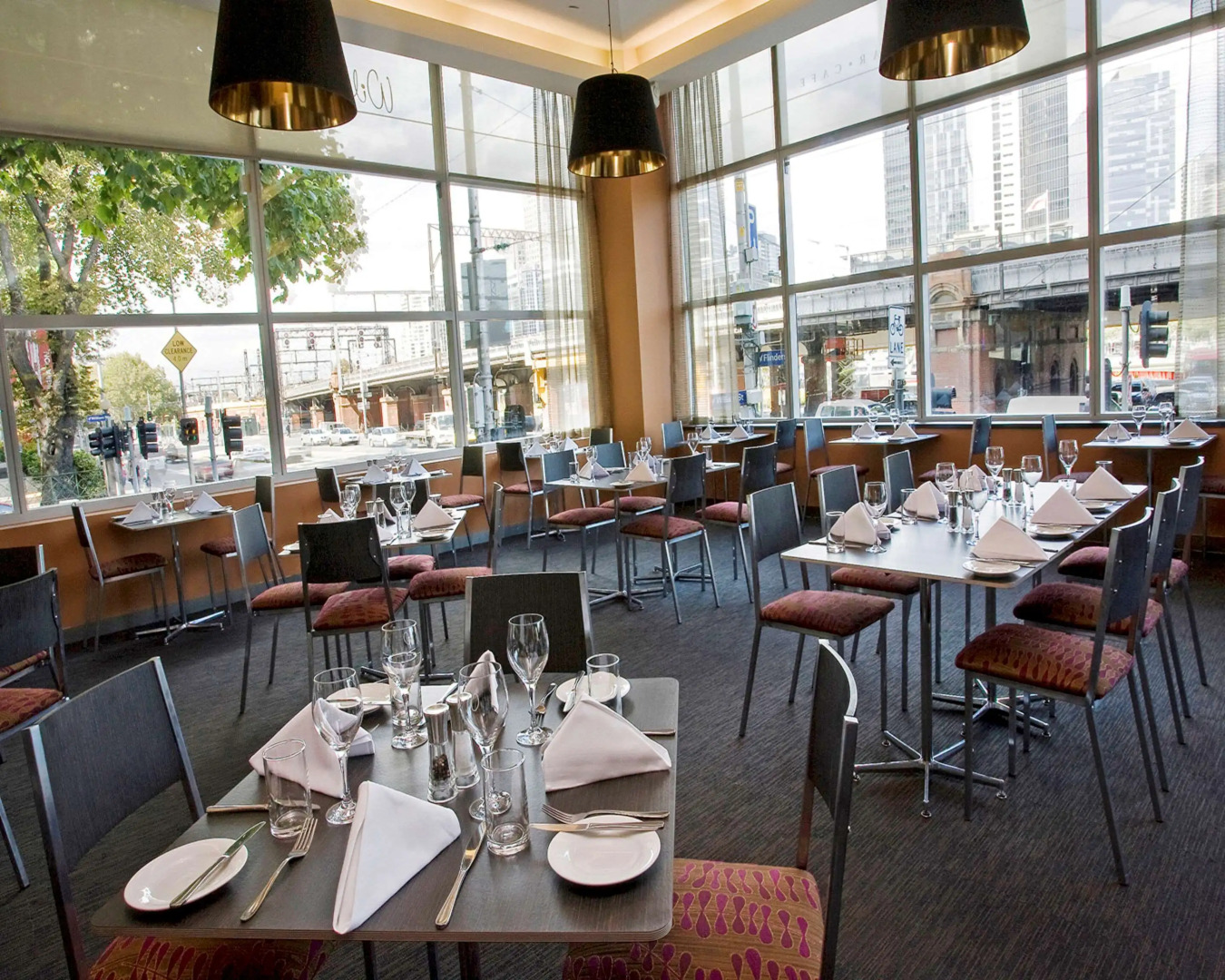 Photo - Clarion Suites Gateway