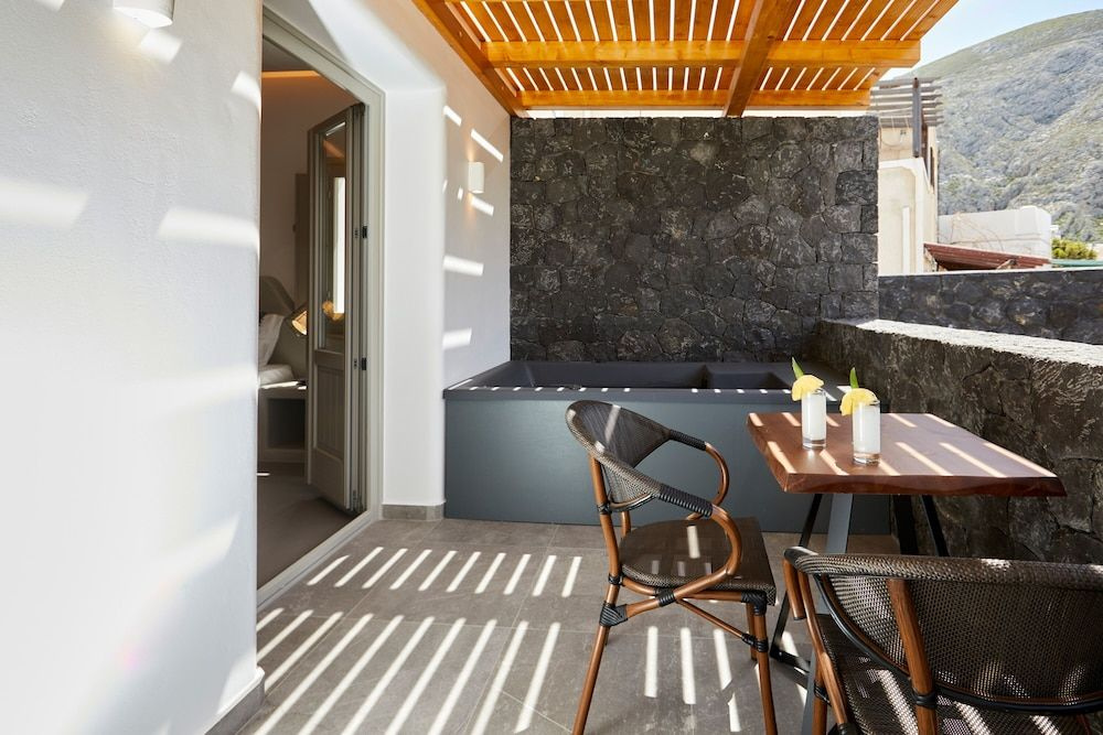 Photo - Mountain and Sea Suites