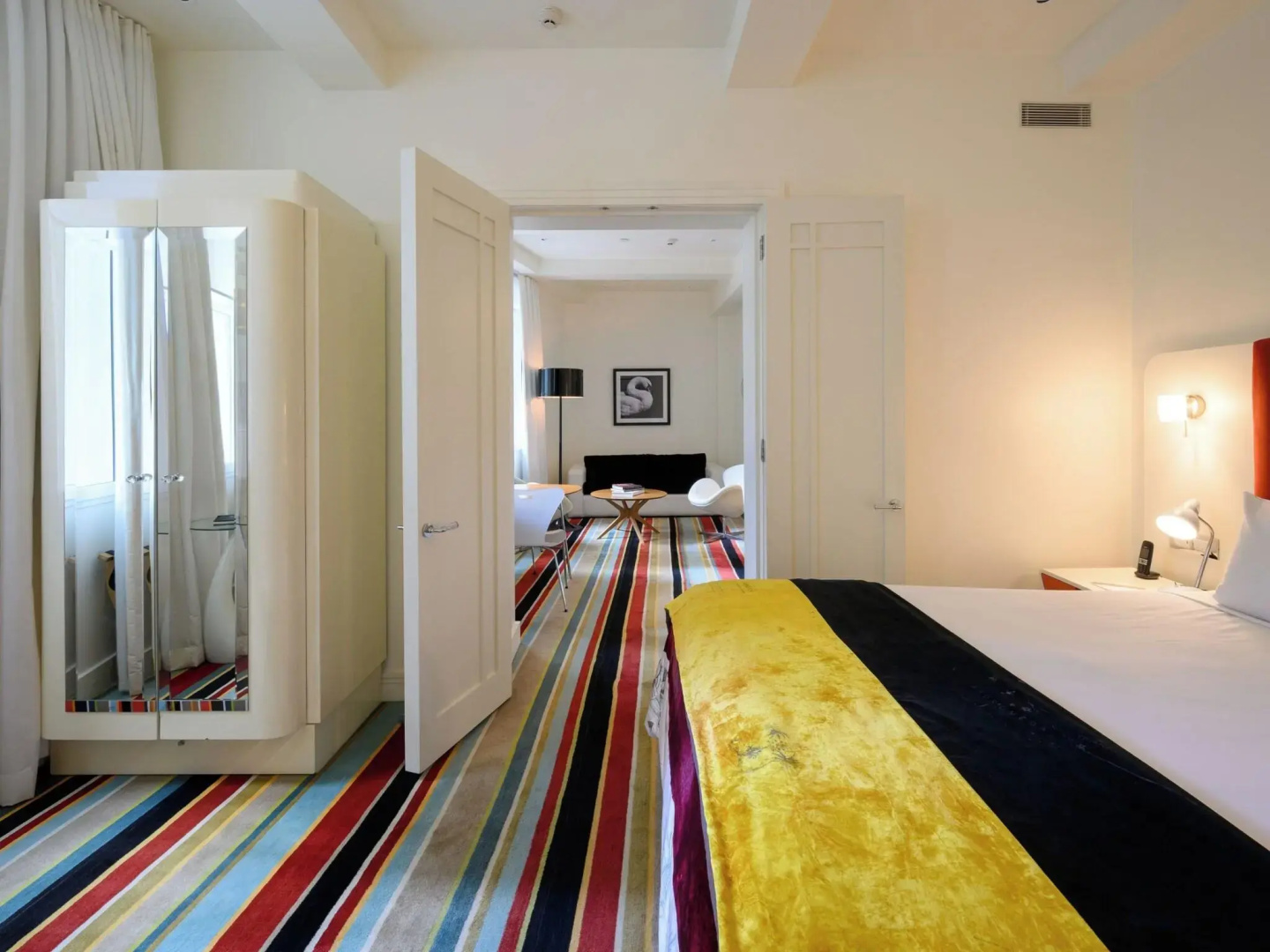 Photo - Hotel DeBrett