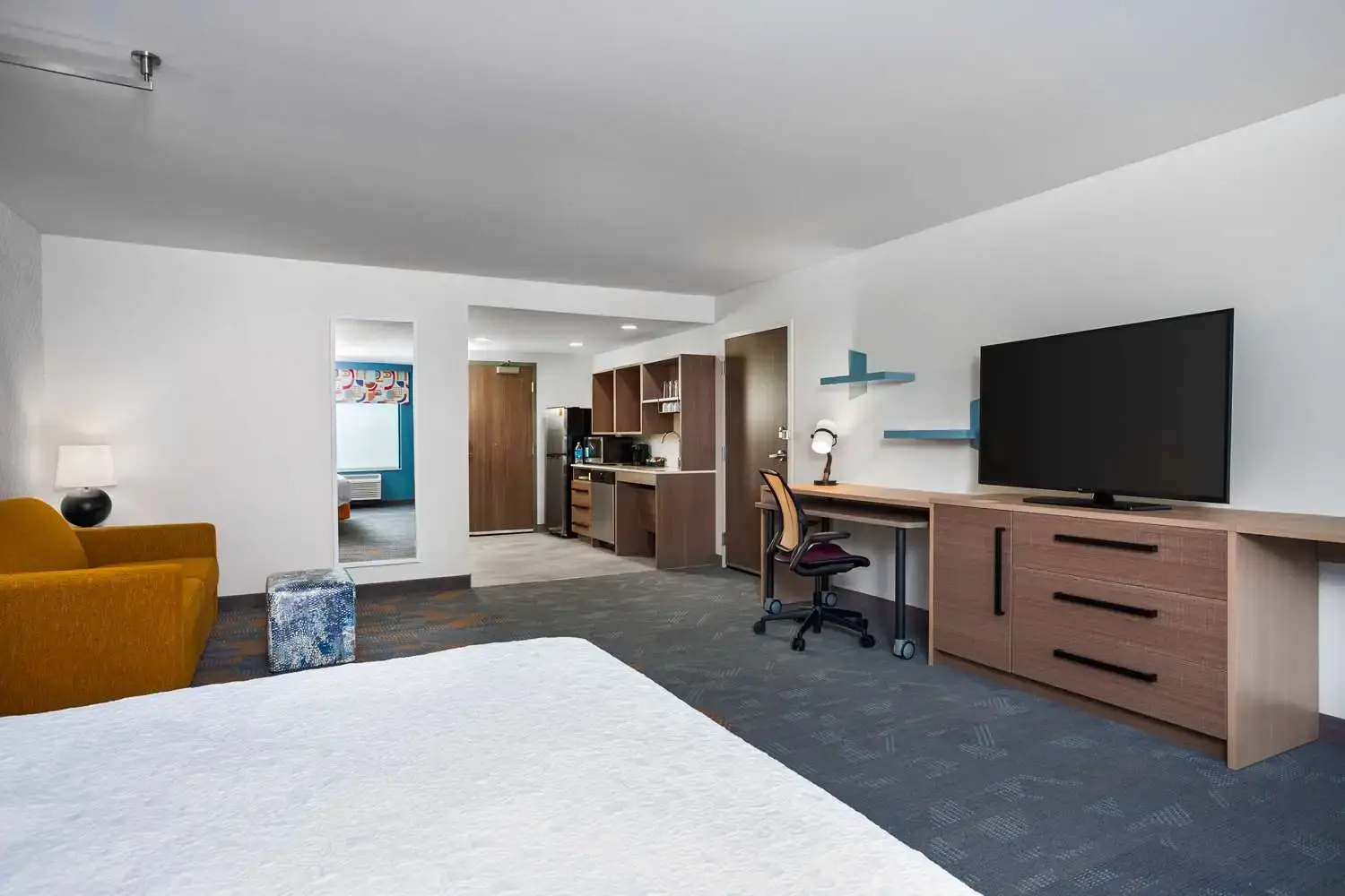Foto - Home2 Suites by Hilton Indianapolis North at Intech Park