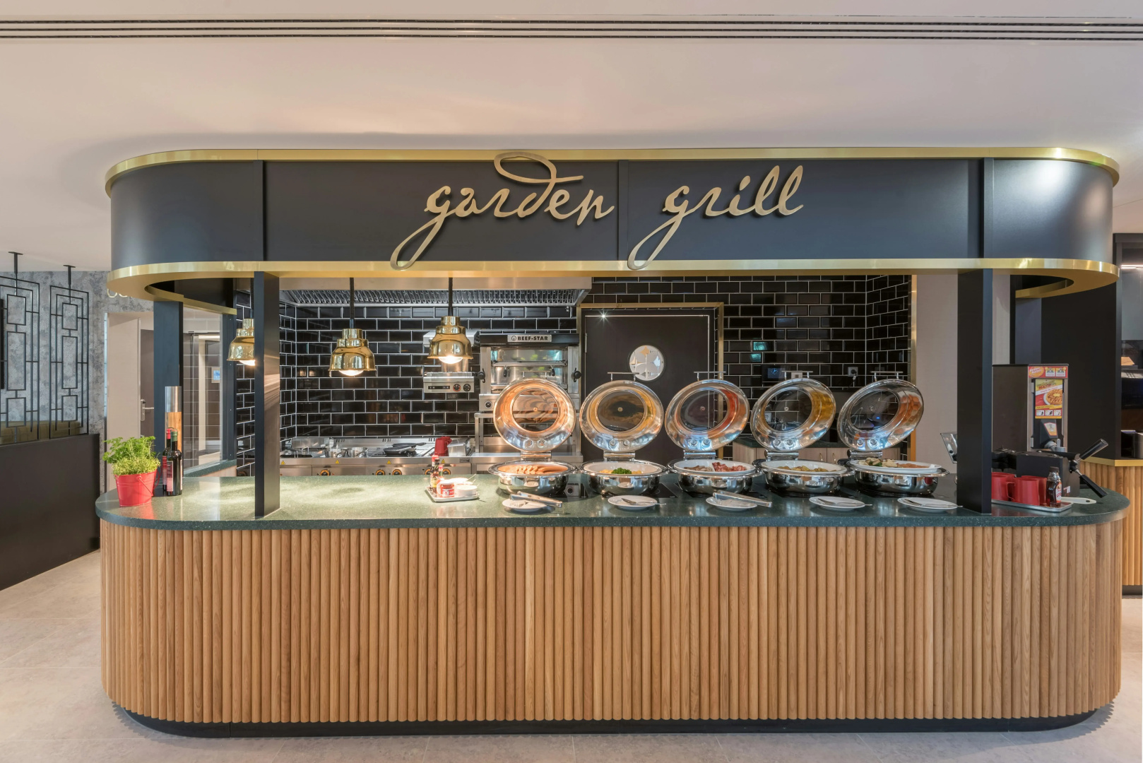 Photo - Hilton Garden Inn Frankfurt City Centre