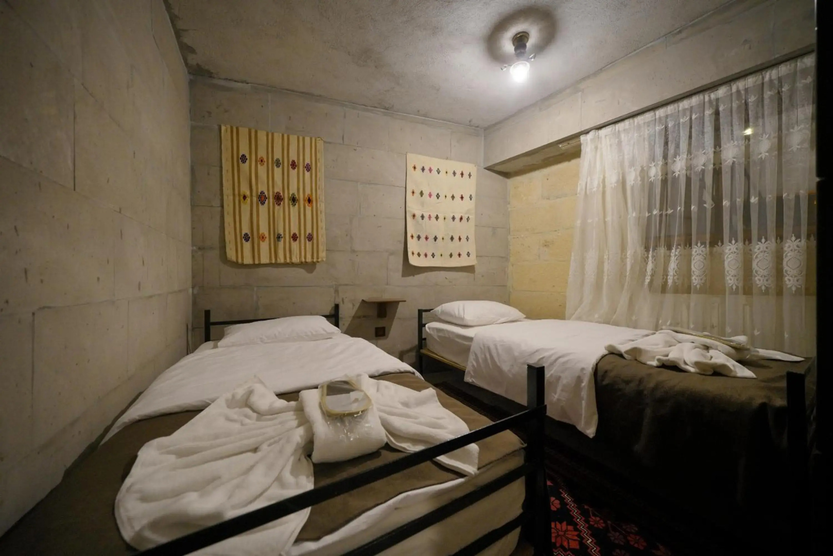 Photo - View Cave Hotel