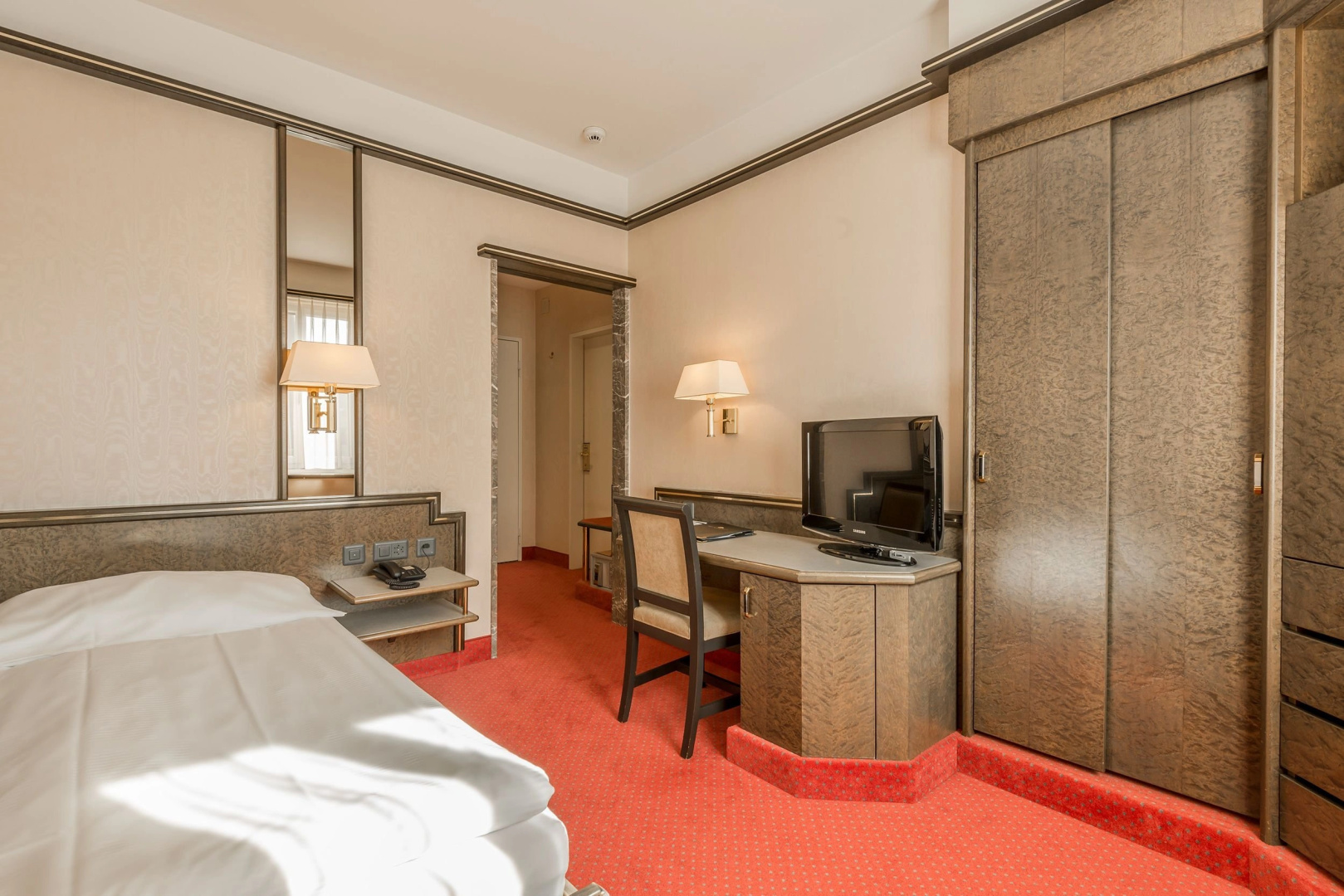 Photo - Hotel Monopol