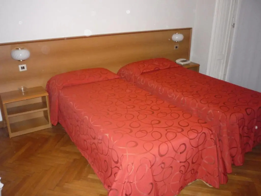 Photo - Hotel Apollo