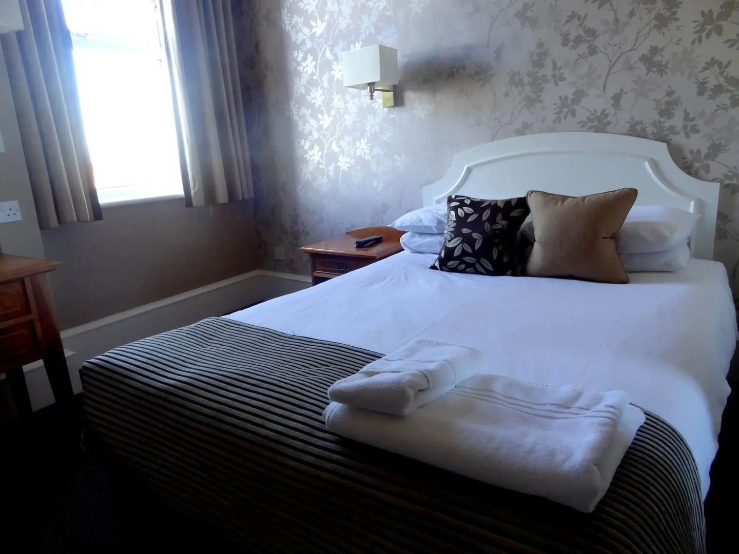 Photo - Muthu Westcliff Hotel (Near London Southend Airport)