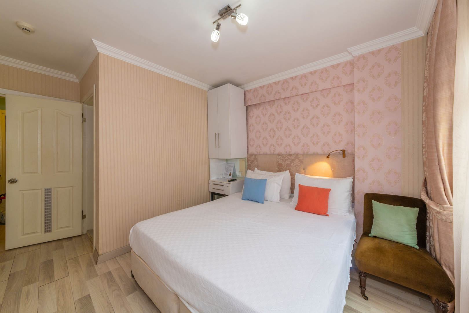Foto - Walnut Shell Hotel