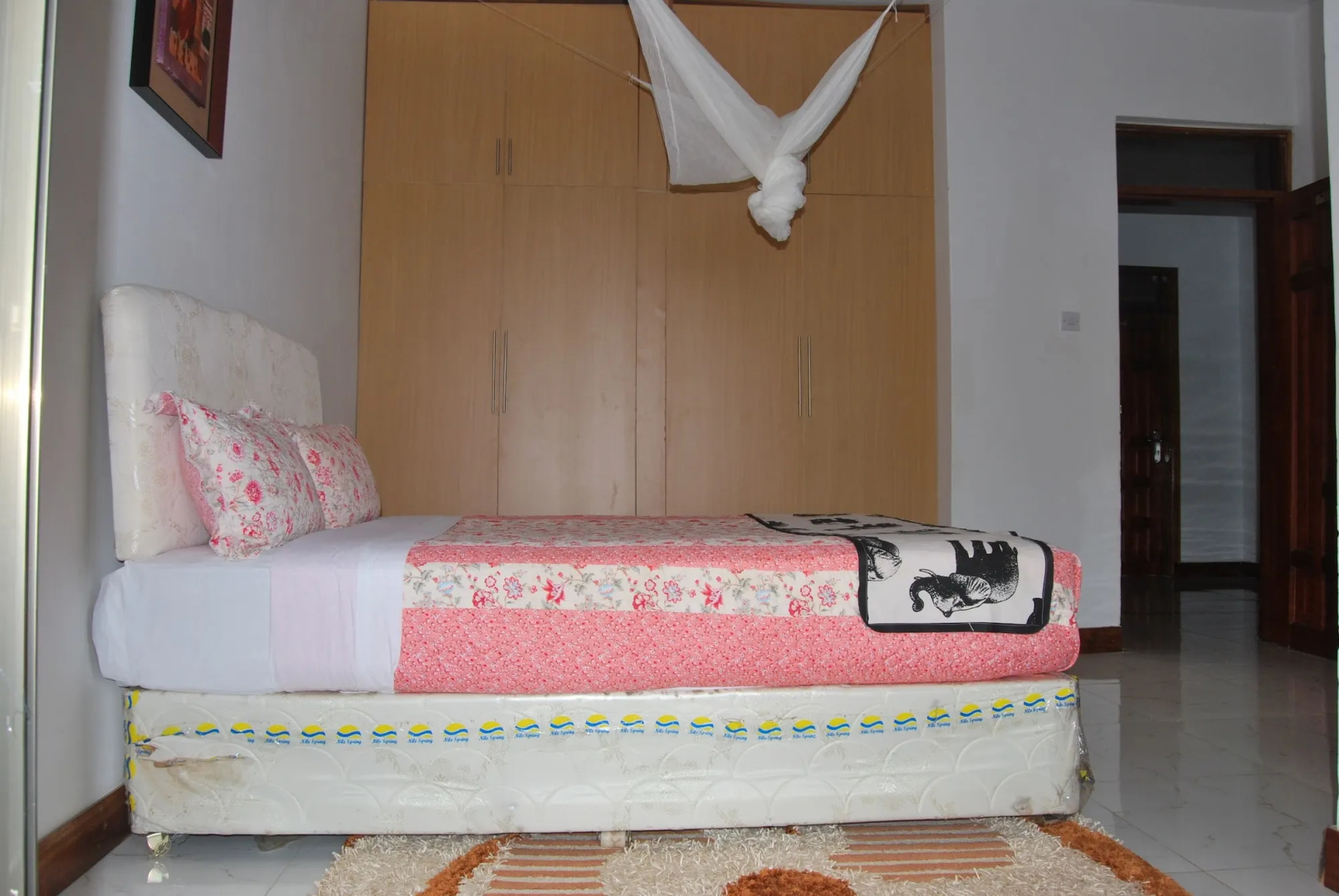 Foto - Frontiers Hotel Entebbe