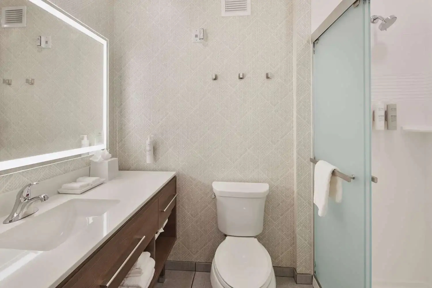 Photo - Home2 Suites By Hilton Sacramento At Csus