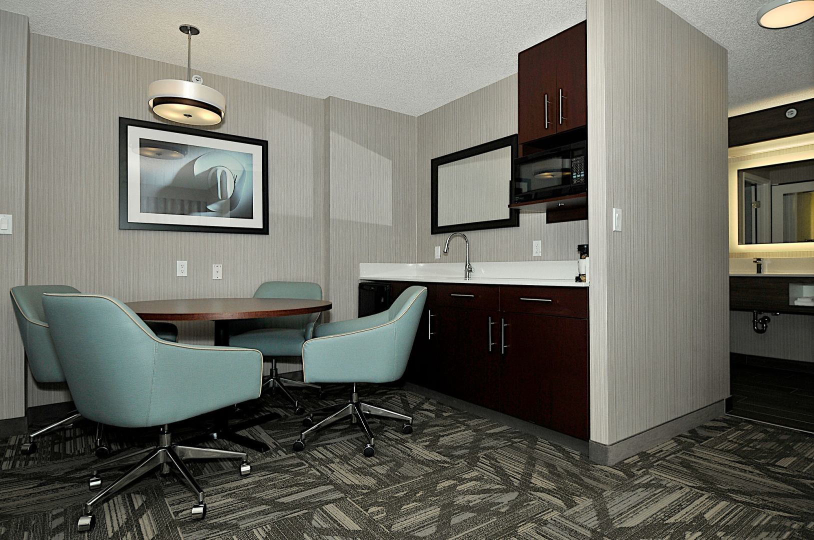 Foto - Hampton Inn & Suites by Hilton Calgary-Airport