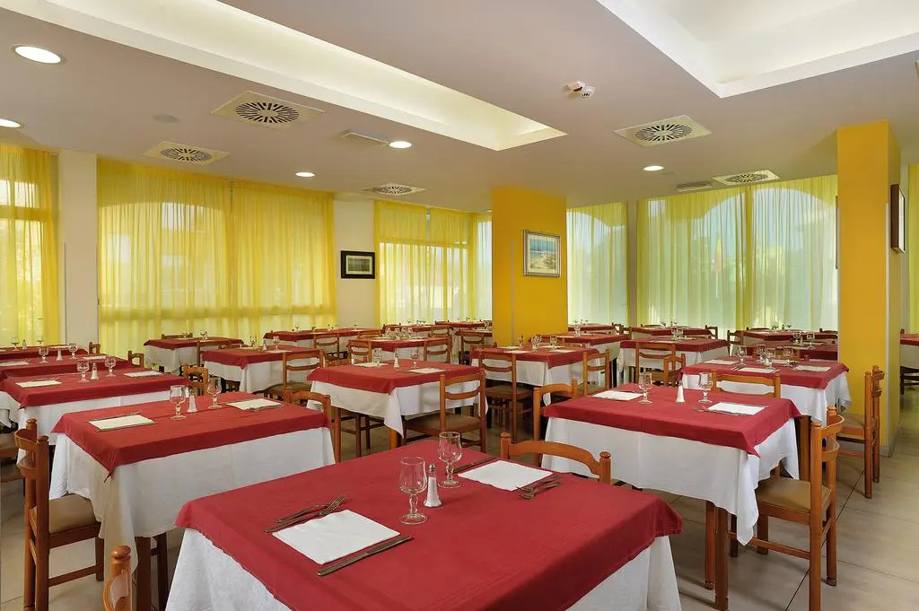 Photo - Hotel Oceanic