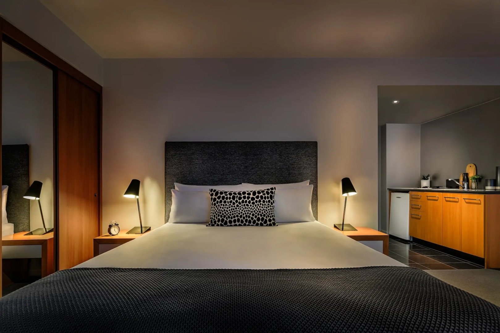 Photo - Punthill Apartment Hotel - Little Bourke