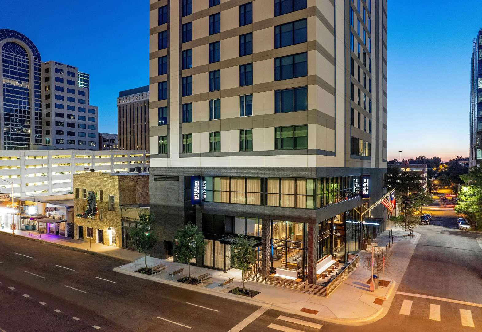 Photo - Hilton Garden Inn Austin University Capitol District