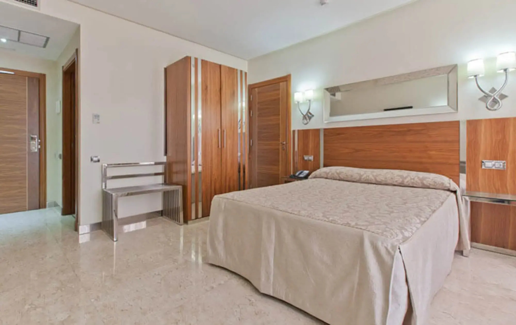 Photo - Gran Hotel Corona Sol