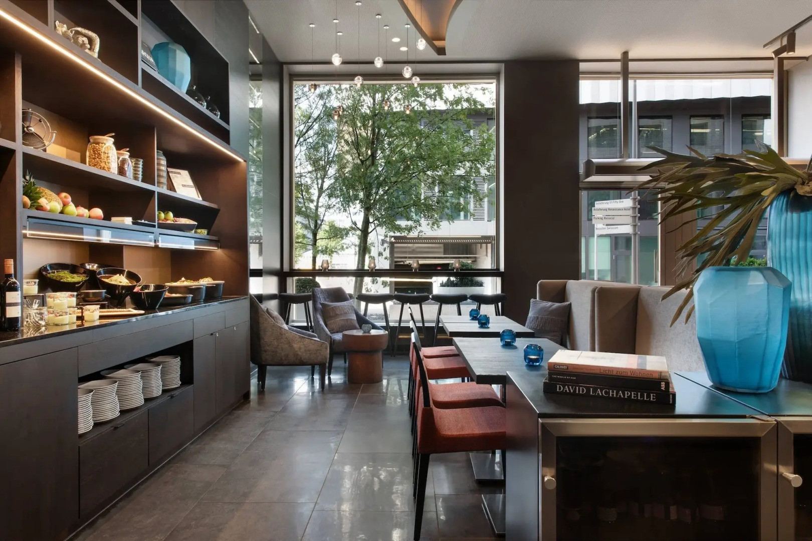 Photo - Renaissance Zurich Tower Hotel