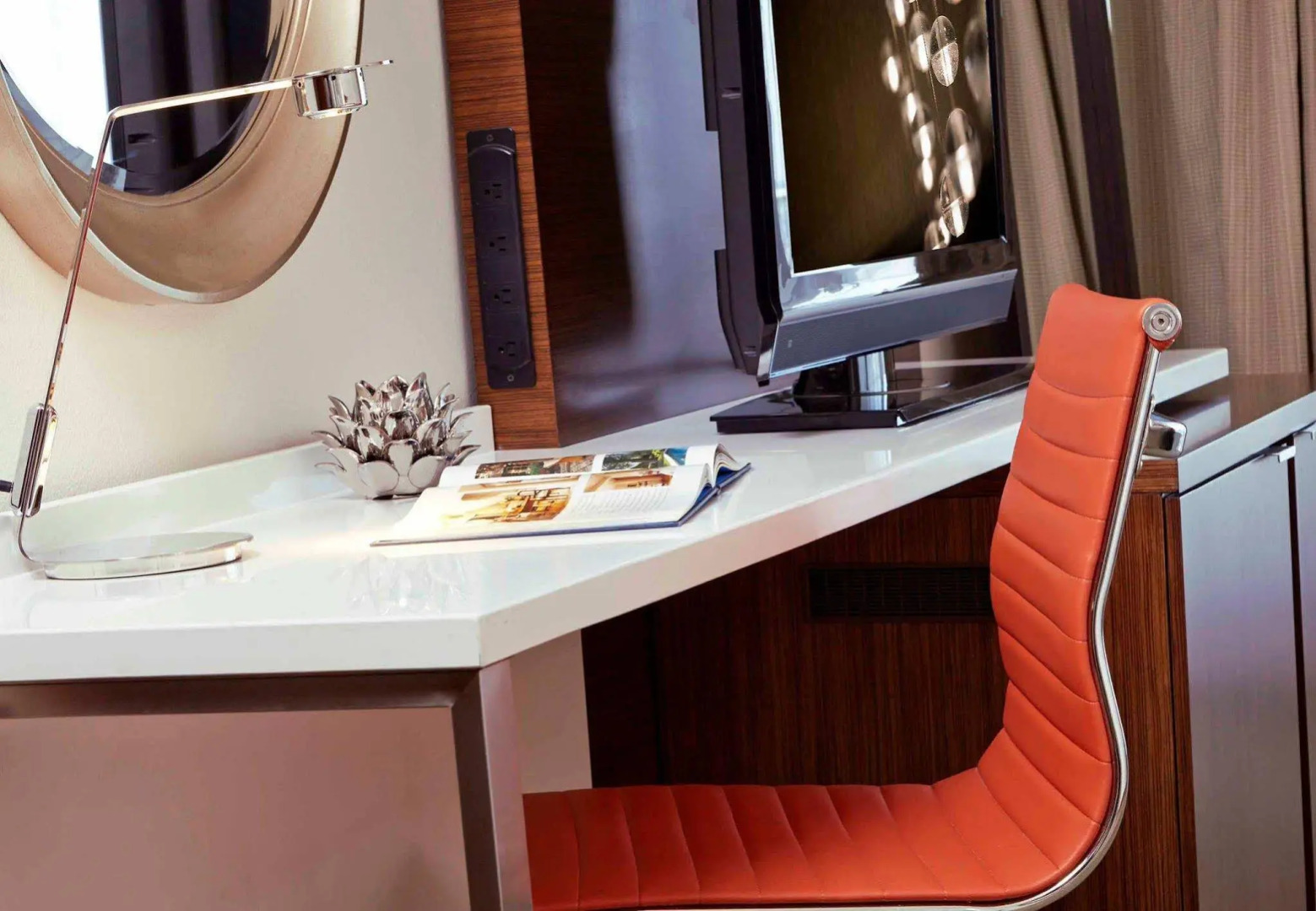 Photo - Renaissance Concourse Atlanta Airport Hotel