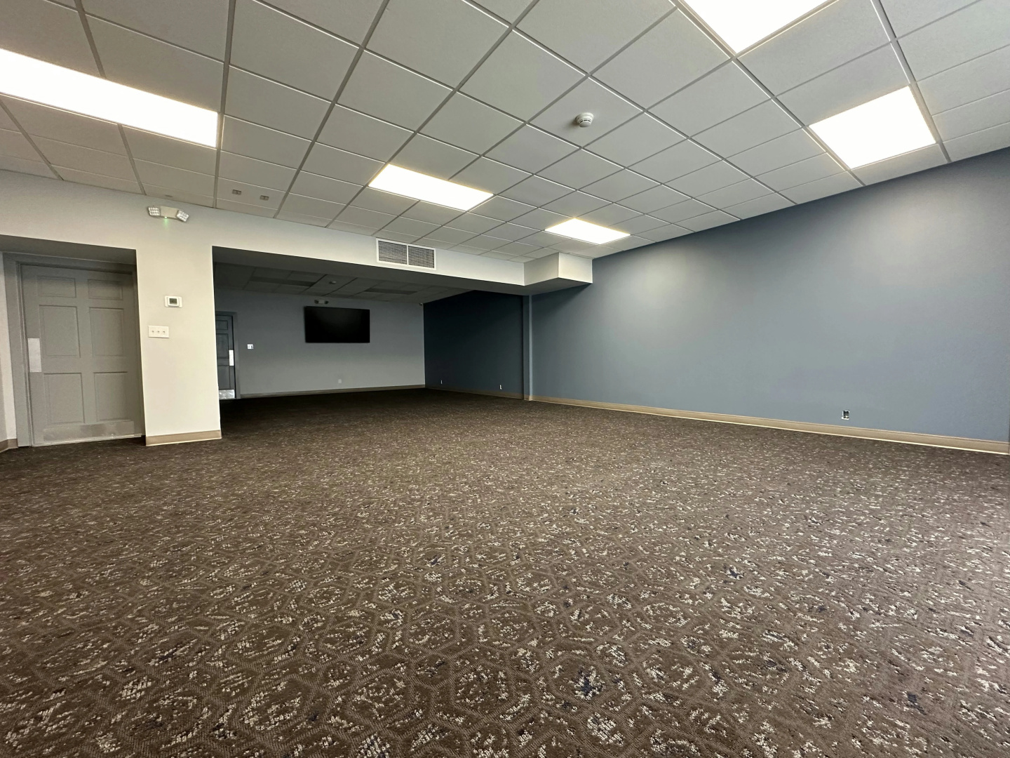 Photo - HomeTowne Studios by Red Roof & Conference Center Cortland