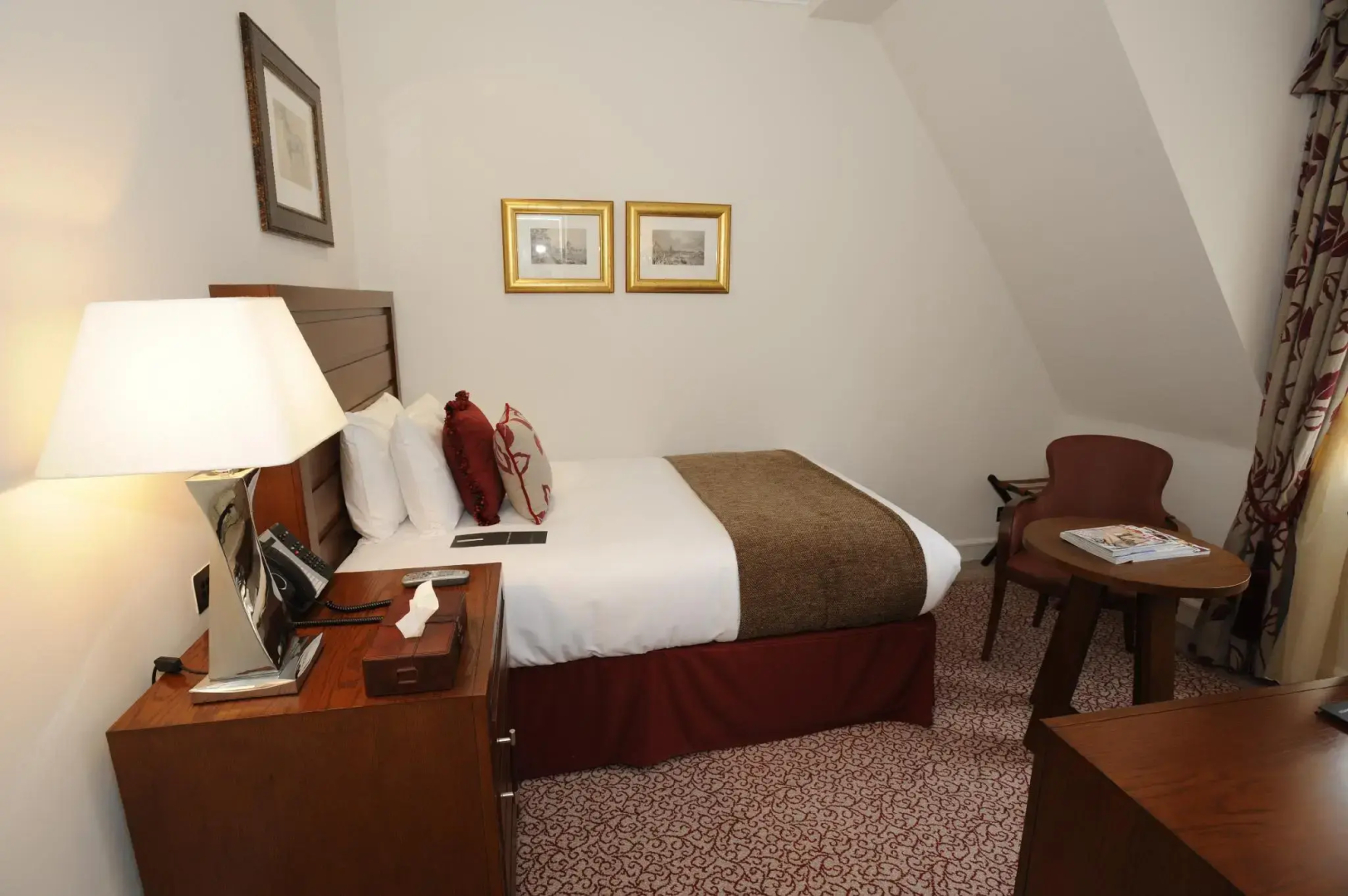 Foto - The Royal Horseguards Hotel, London