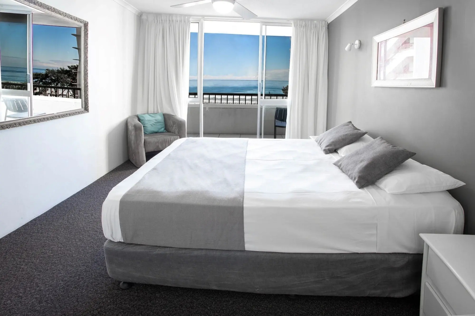 Foto - View Pacific Apartments