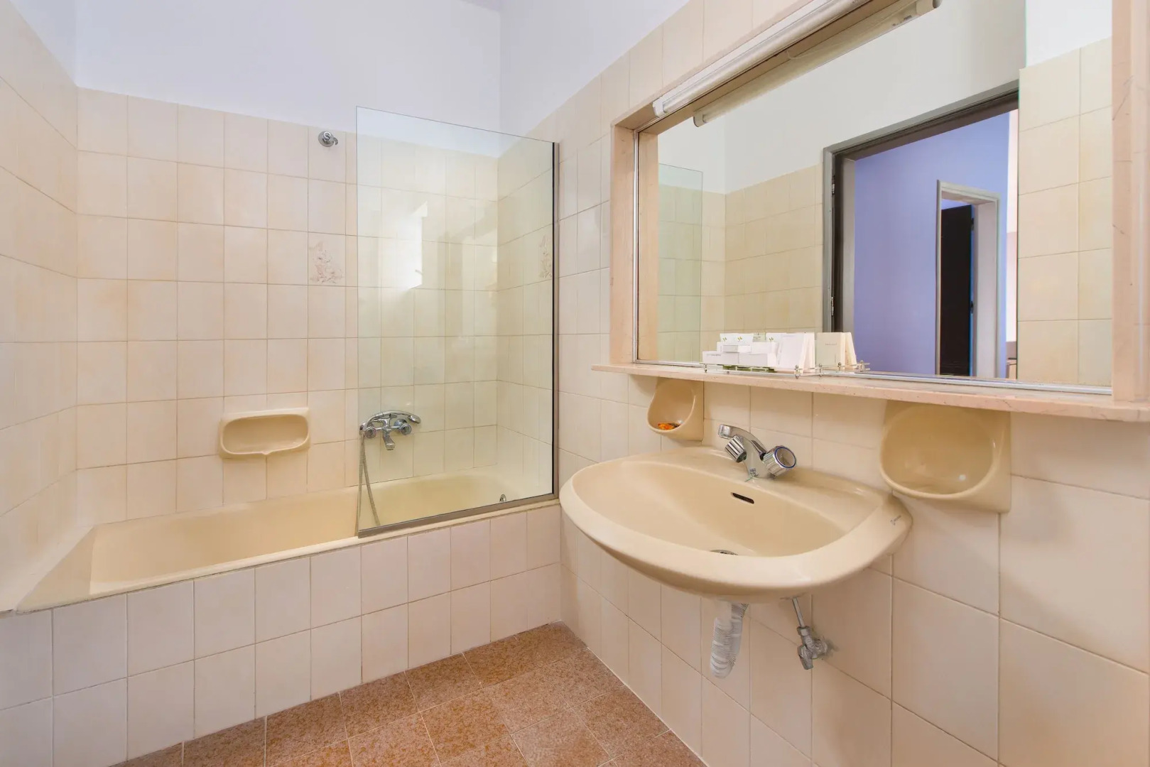 Photo - Sunny Days Hotel