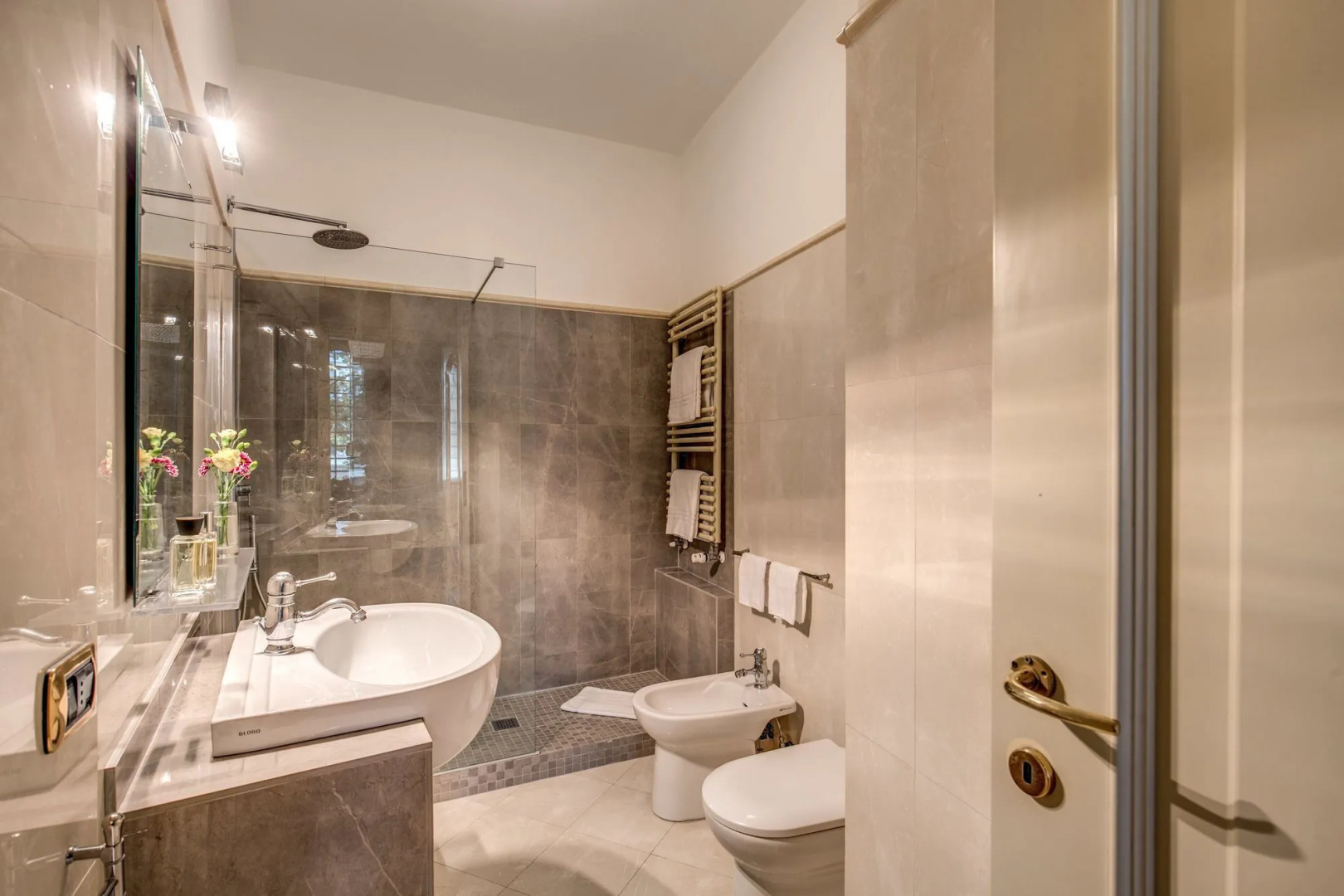 Foto - Orange Suites