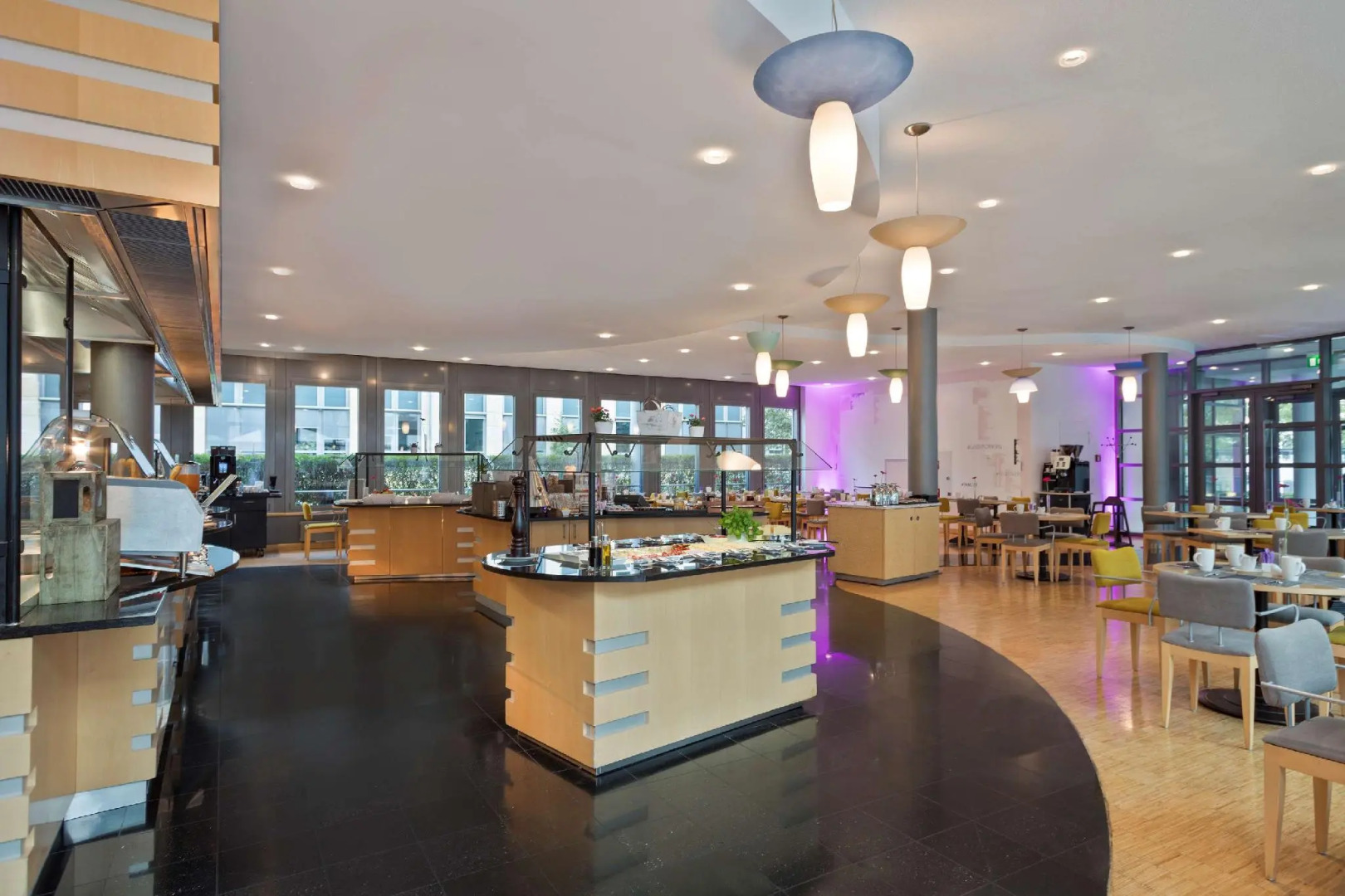 Photo - Four Points by Sheraton Munich Messe