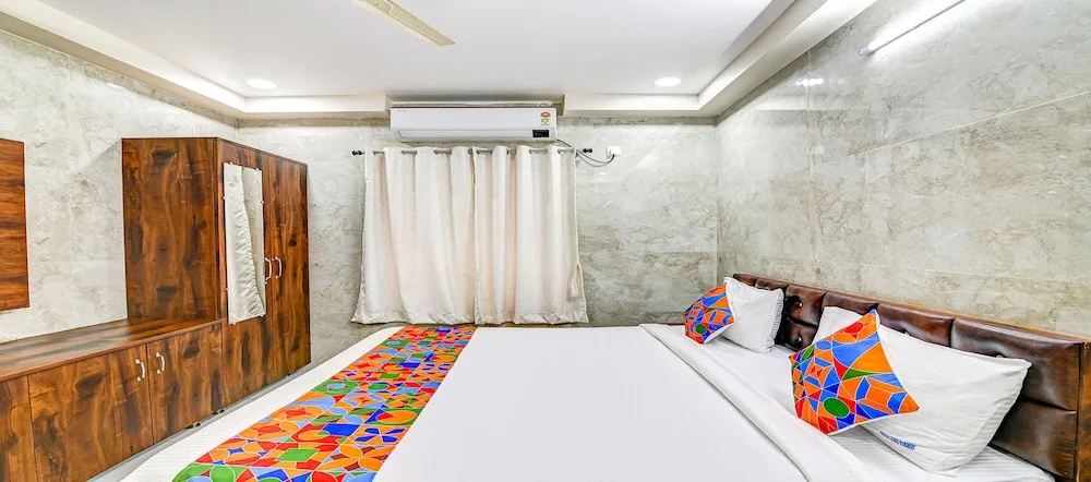 Fabhotel Srinivasa Guest House