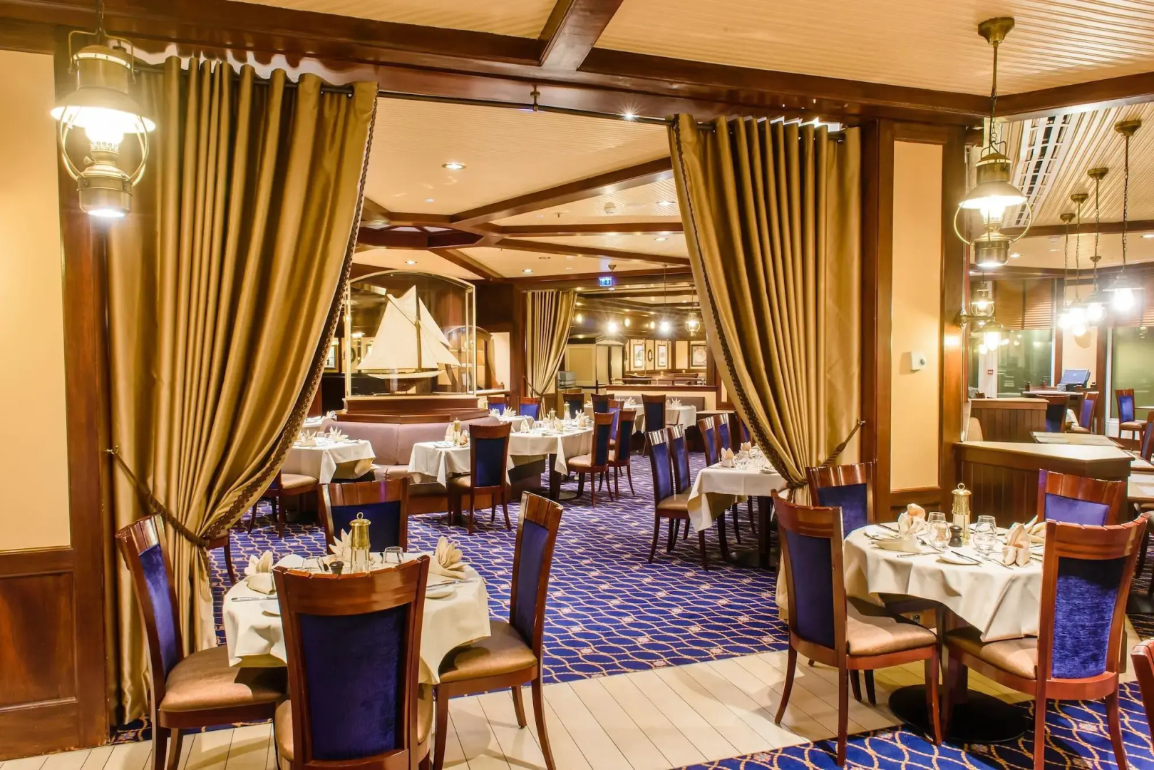 Photo - Disney Newport Bay Club