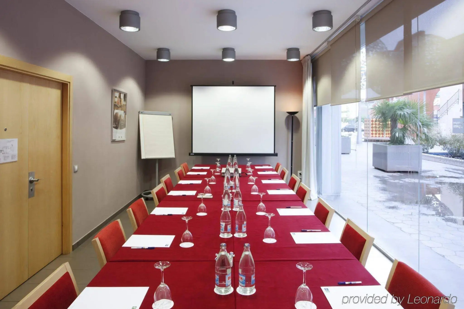 Foto - B&B HOTEL Girona 3