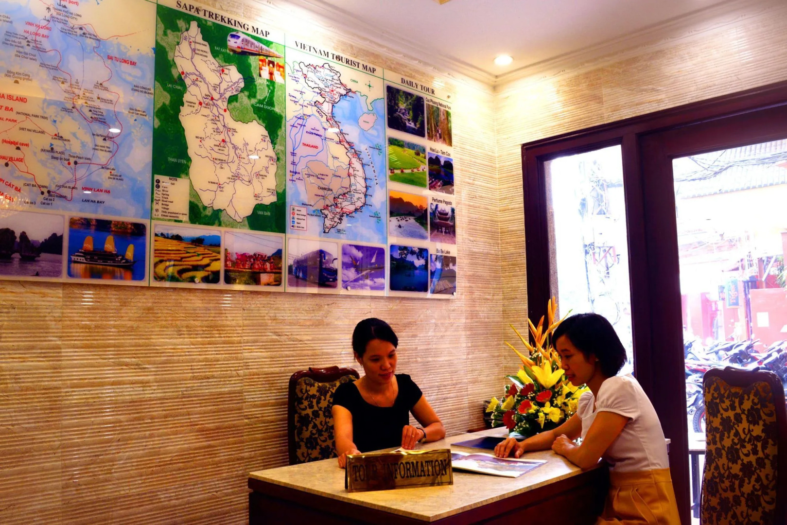 Photo - Prince II Hotel