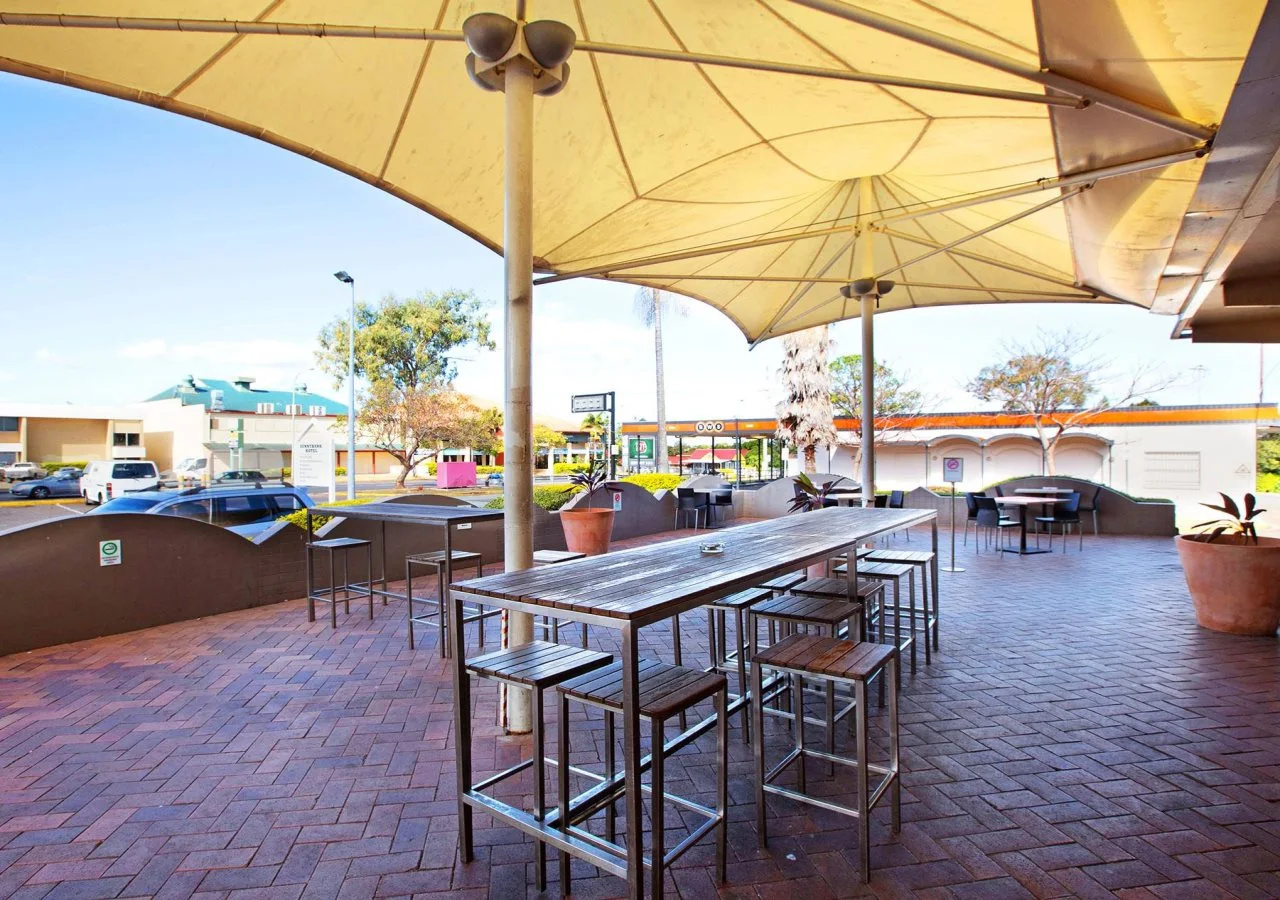 Photo - Sunnybank Hotel