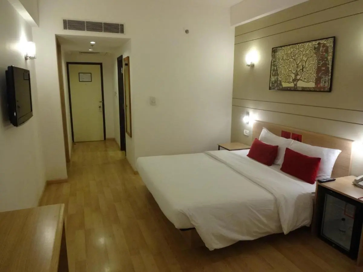 Photo - Red Fox by Lemon Tree Hotels, Hyderabad