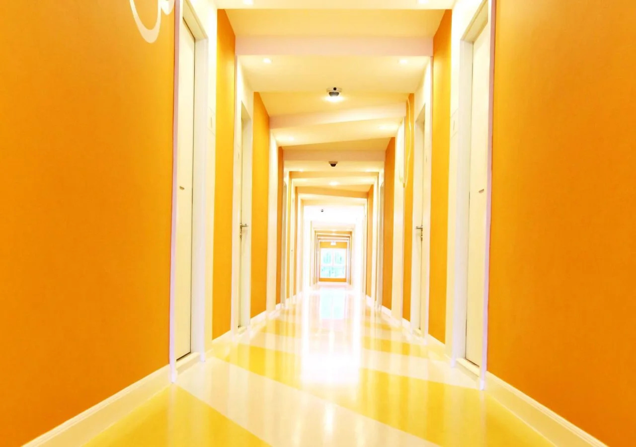 Foto - The Tint At Phuket Town - SHA Plus