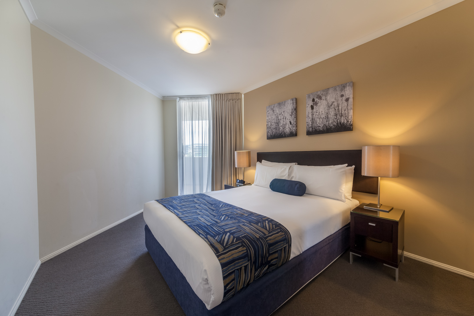 Photo - West End Central Apartments