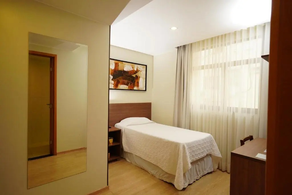 Photo - Vida Plaza Hotel