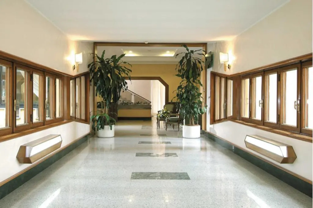 Photo - American Hotel