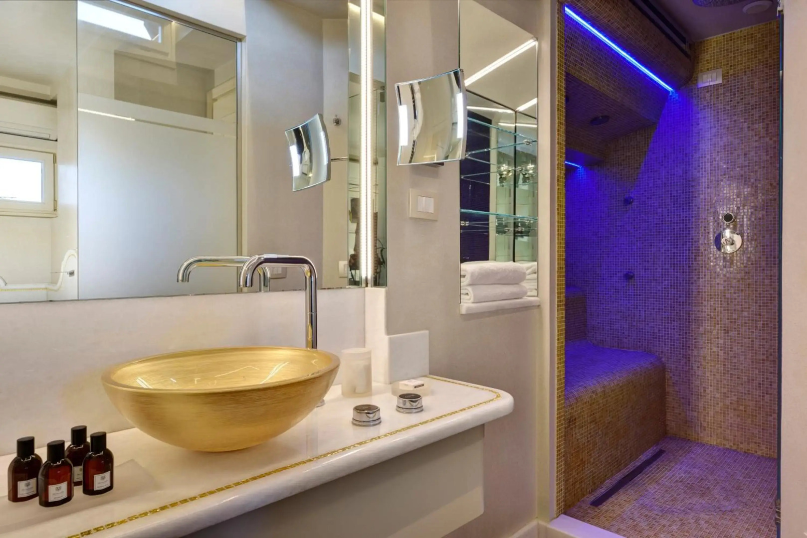 Photo - San Firenze Suites & Spa