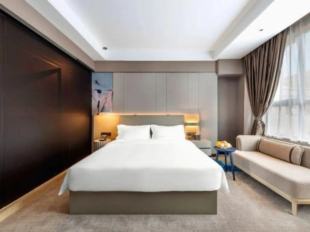 Lavande Hotel (Shenzhen Airport, Fuyong Metro Station)