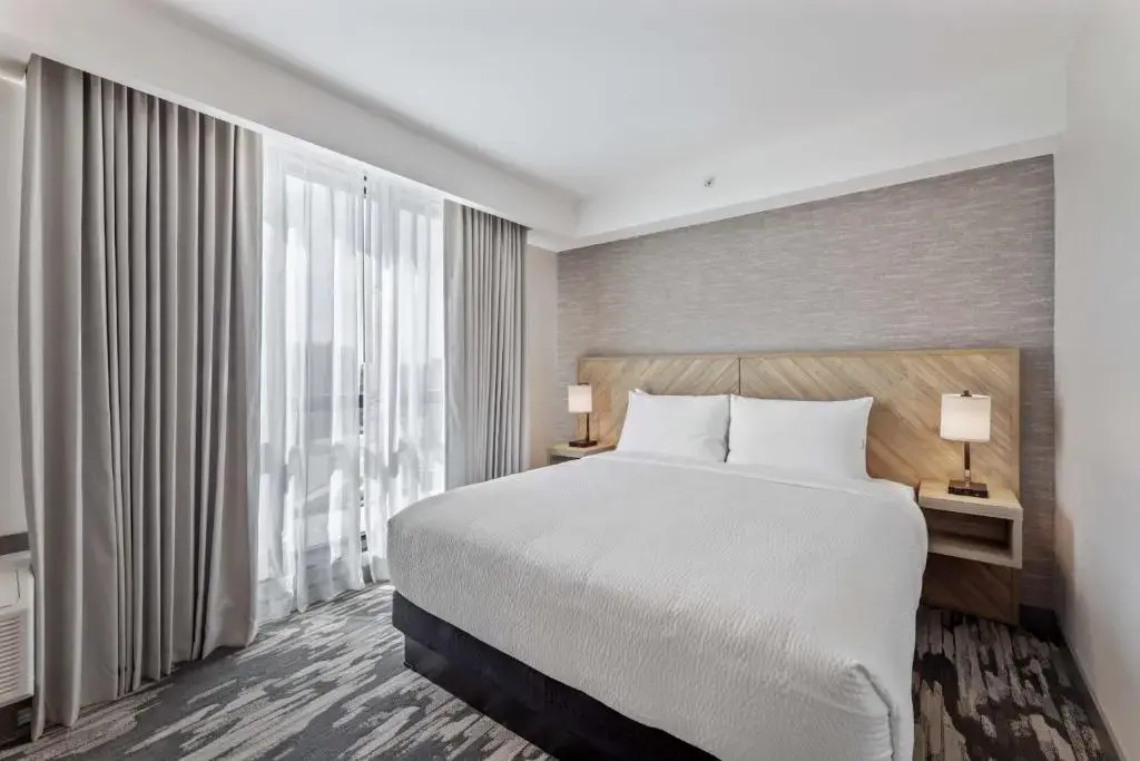 Photo - Sandman Signature Dallas Las Colinas Hotel & Suites