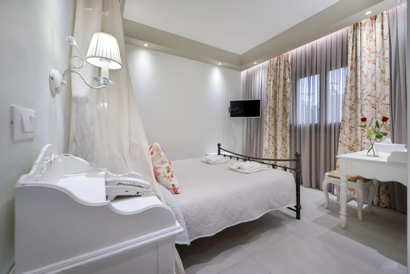 Photo - Zephyros Hotel