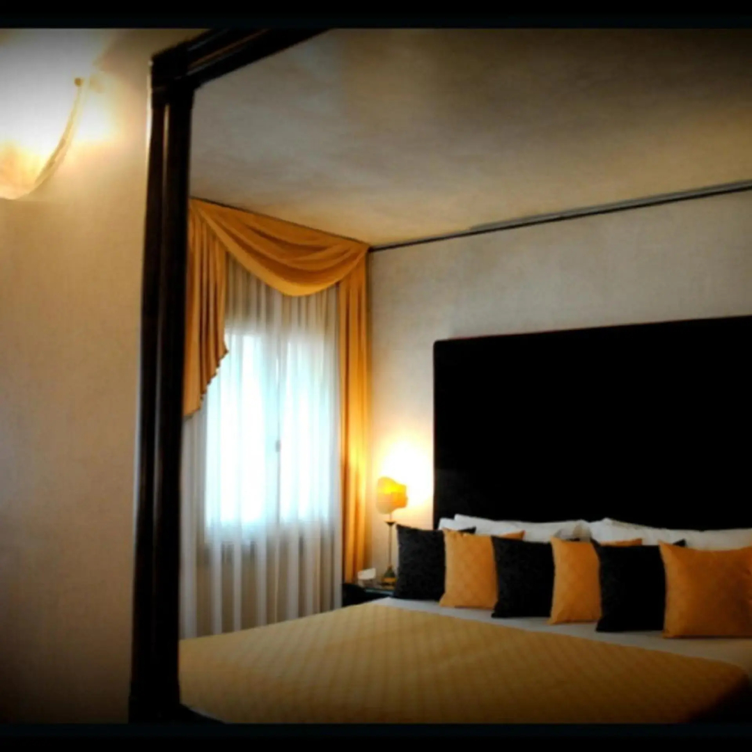 Photo - Palazzo del Giglio