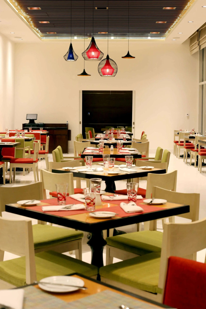 Foto - Cinnamon Red Colombo