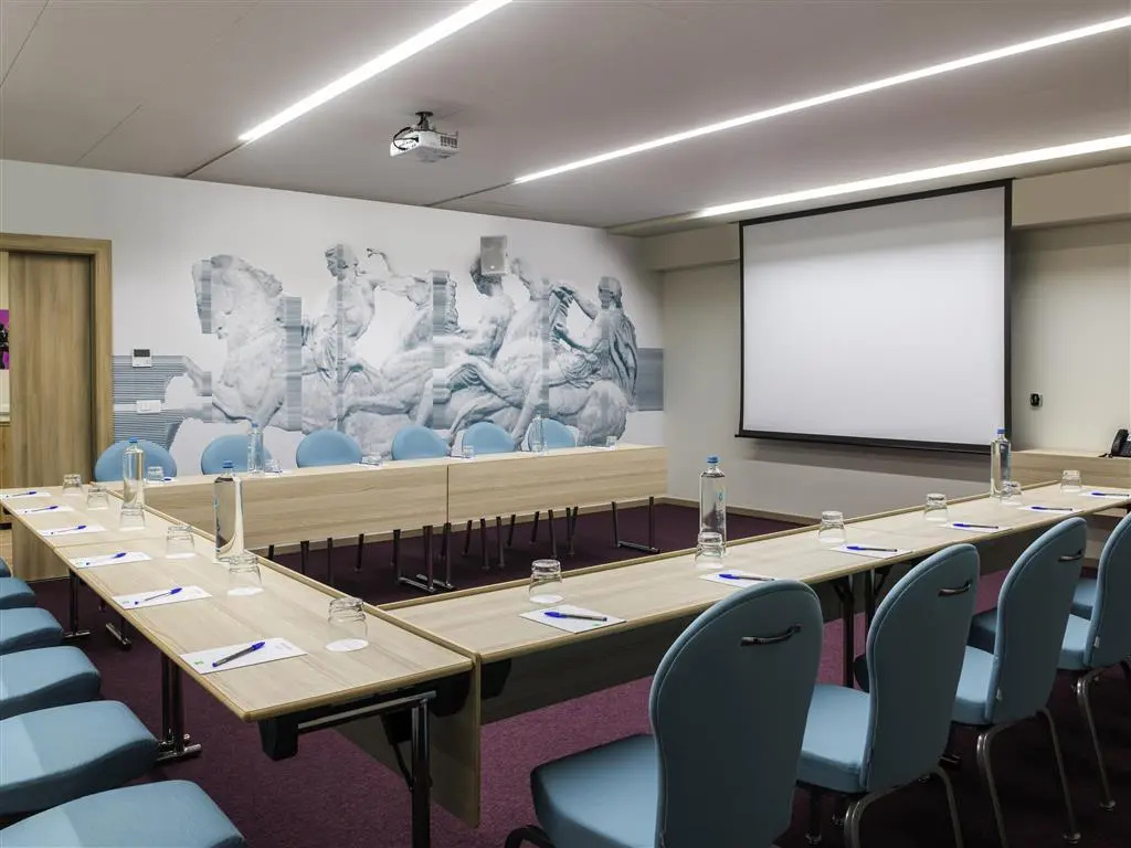 Photo - ibis Styles Athens Routes