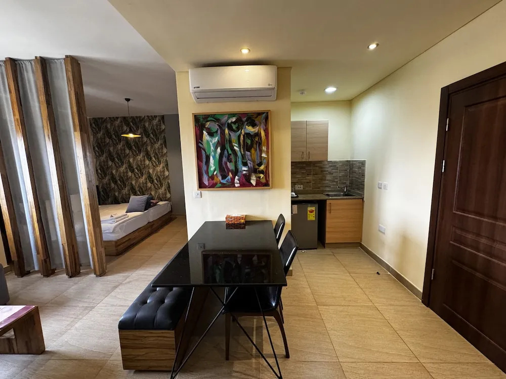 Photo - Roots Apartment Hotel