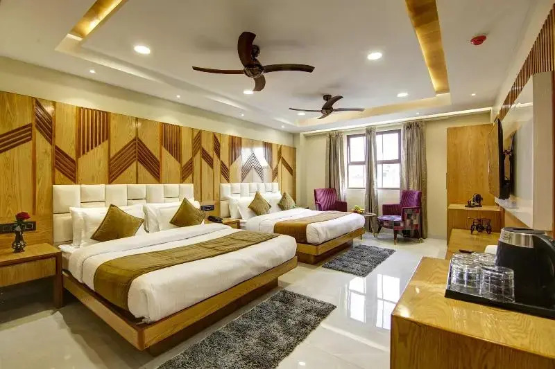 Photo - The Leena International-Near Connaught Place & New Delhi Railway Station