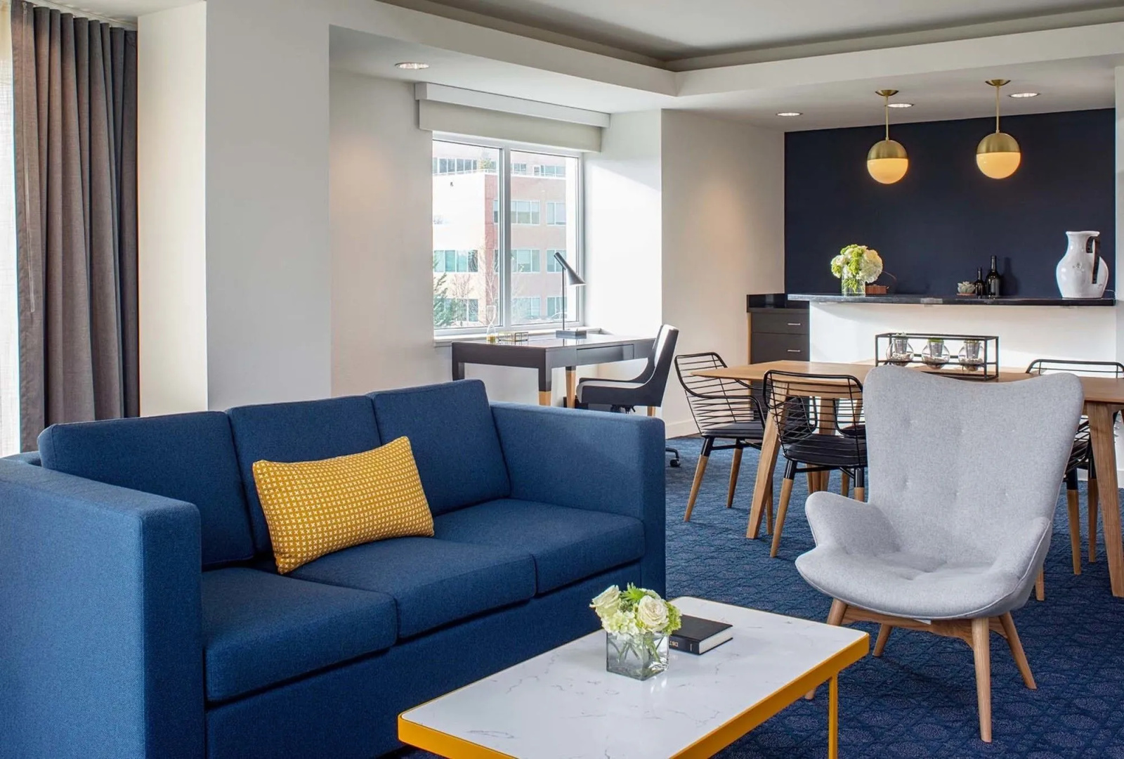 Foto - River's Edge Hotel Portland, Tapestry Collection by Hilton