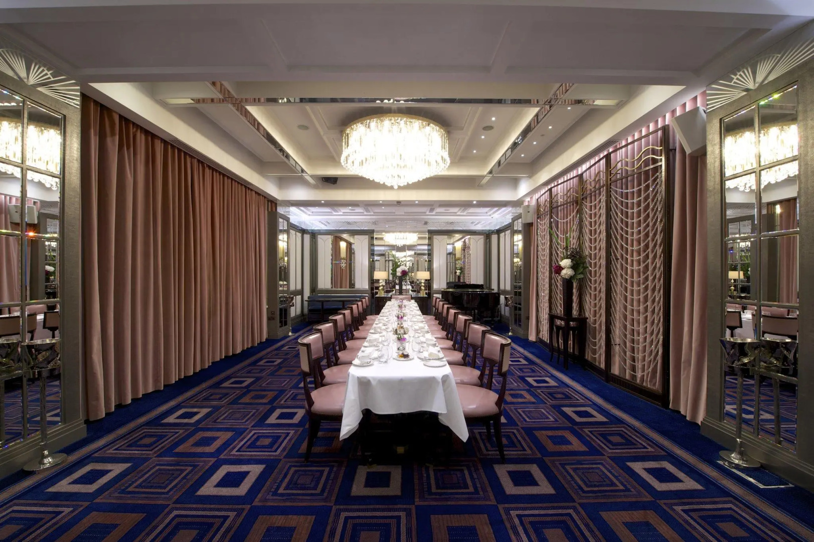 Photo - The Wellesley, a Luxury Collection Hotel, Knightsbridge, London