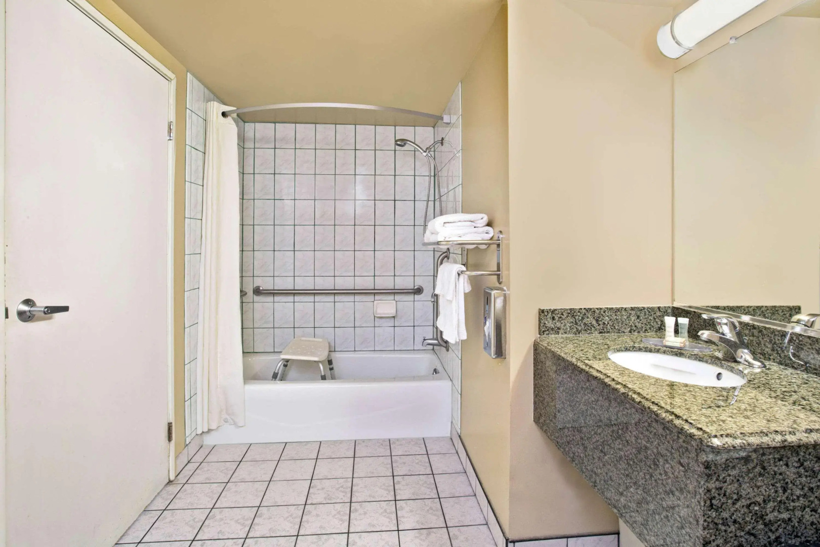 Foto - Skyways Hotel