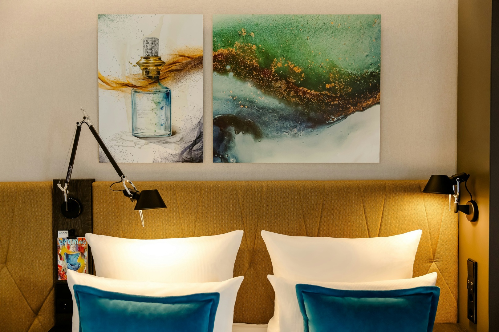 Photo - Motel One Köln-Altstadt