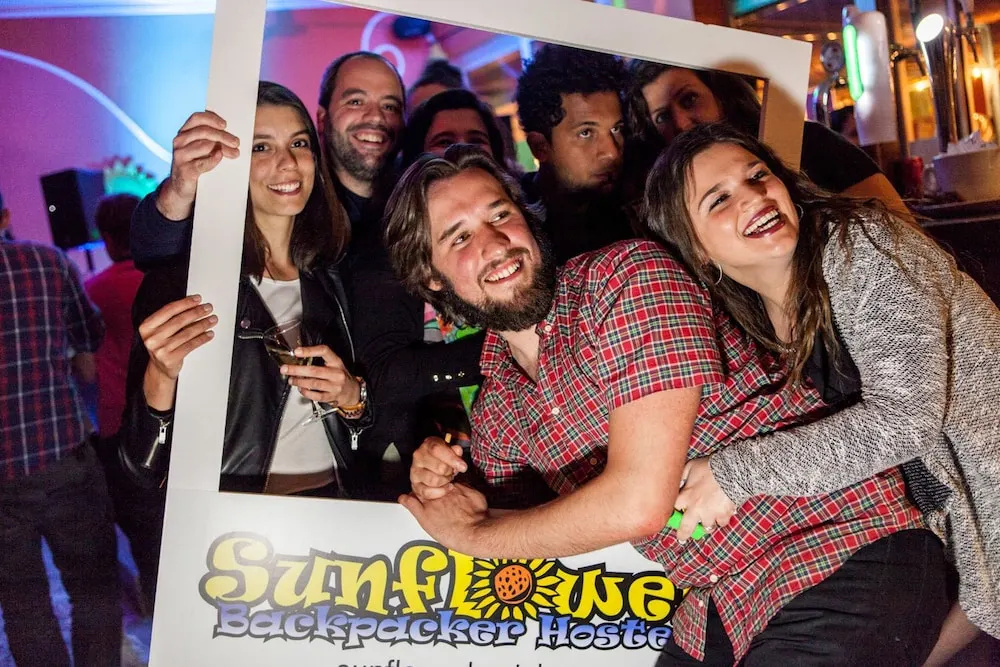 Photo - Sunflower Beach Backpacker Hostel & Bar